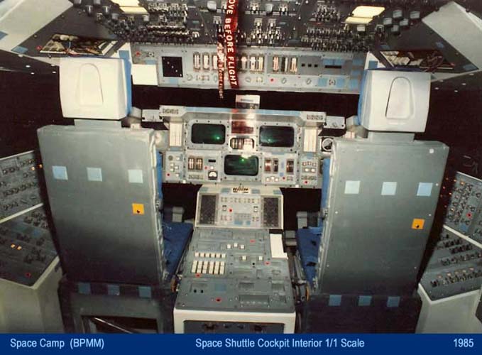 SpaceCamp-01