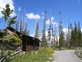 View of the Cedar Breaks 
visitor center, facing east.